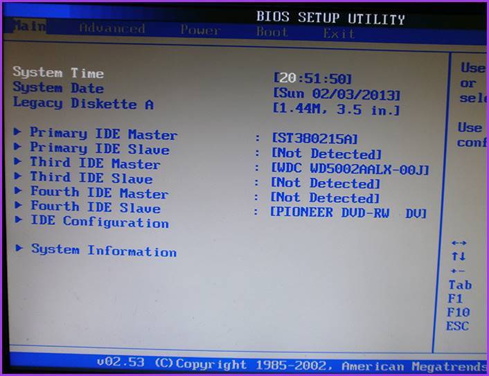 Как в BIOS поставить загрузку с флешки-06